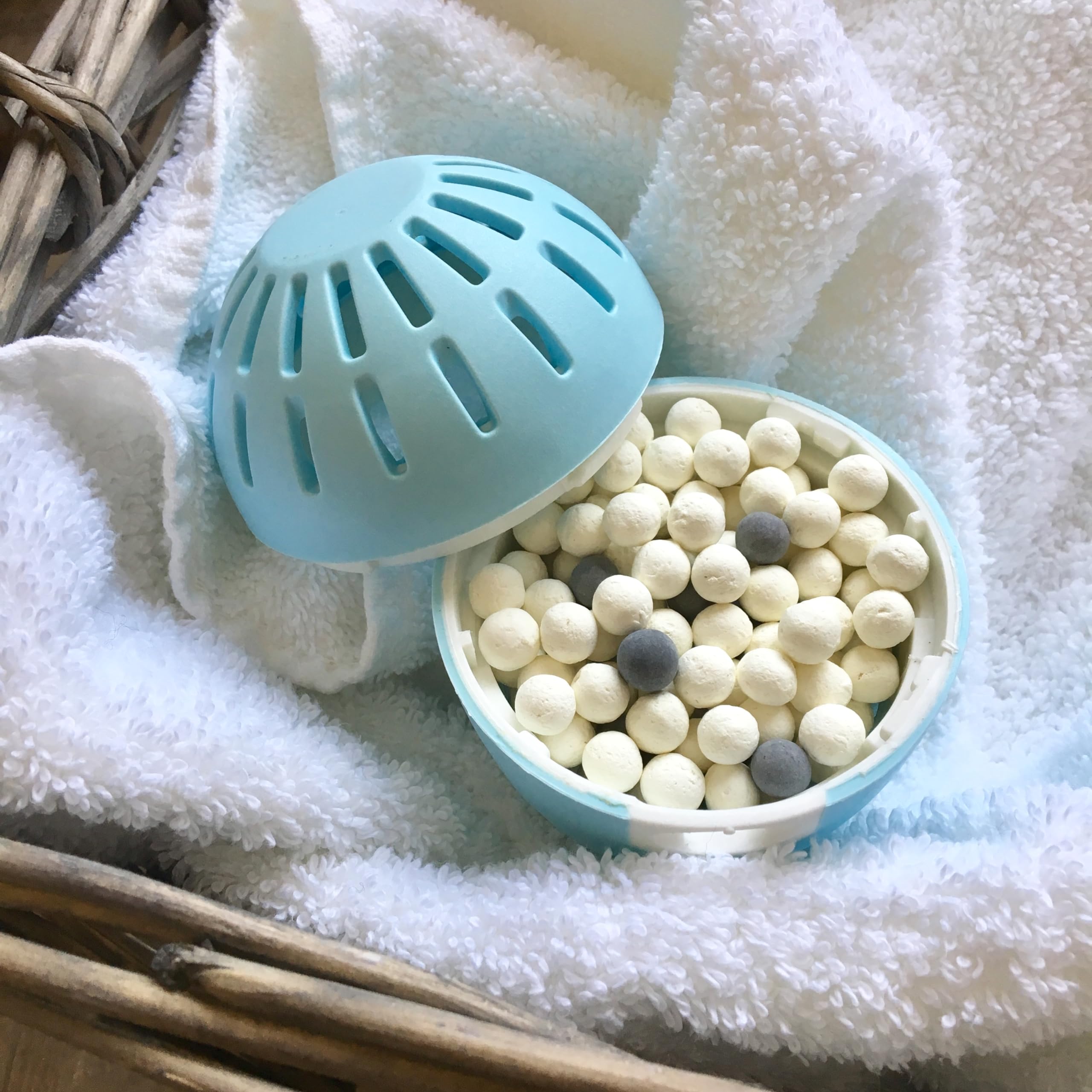 Ecoegg - Starter Kit Laundry Egg with Detergent & Fabric Softener Replacement (Non-Bio) 9