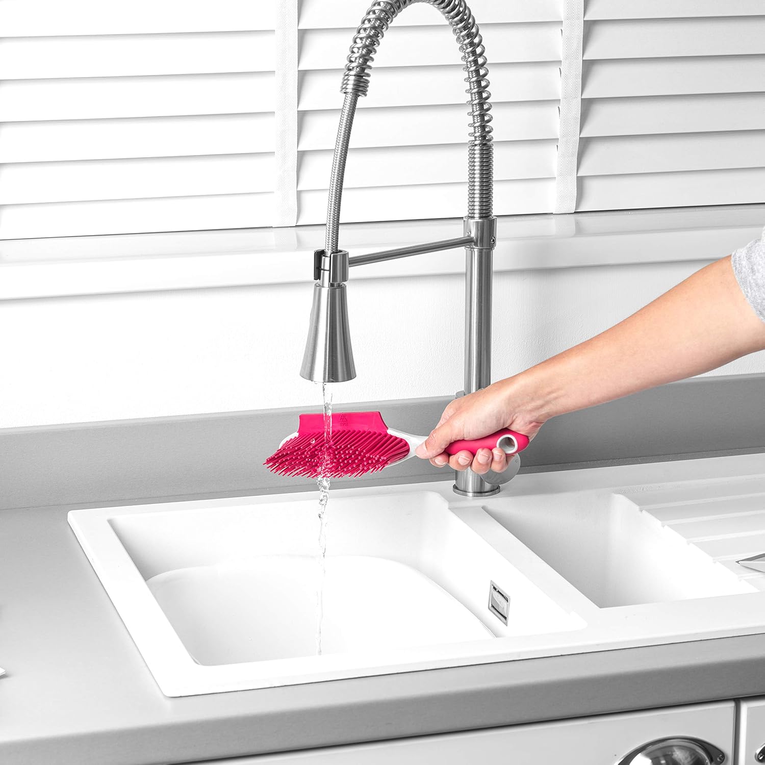 Kleeneze - KL069337EU7 Dustpan and Brush Set 8