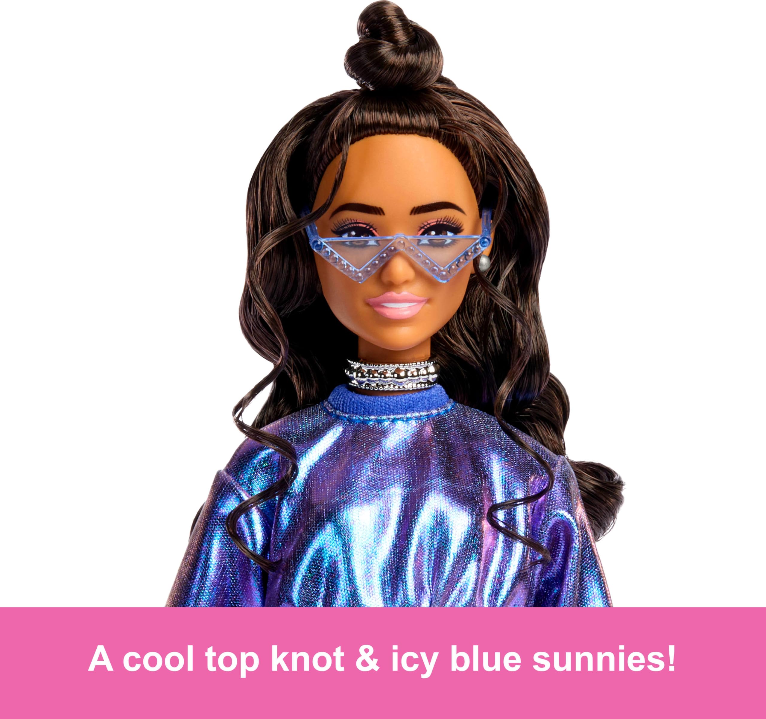 Barbie Deluxe Style Doll #7 Metallic Blue Top & Skirt with Wavy Brown Hair 4