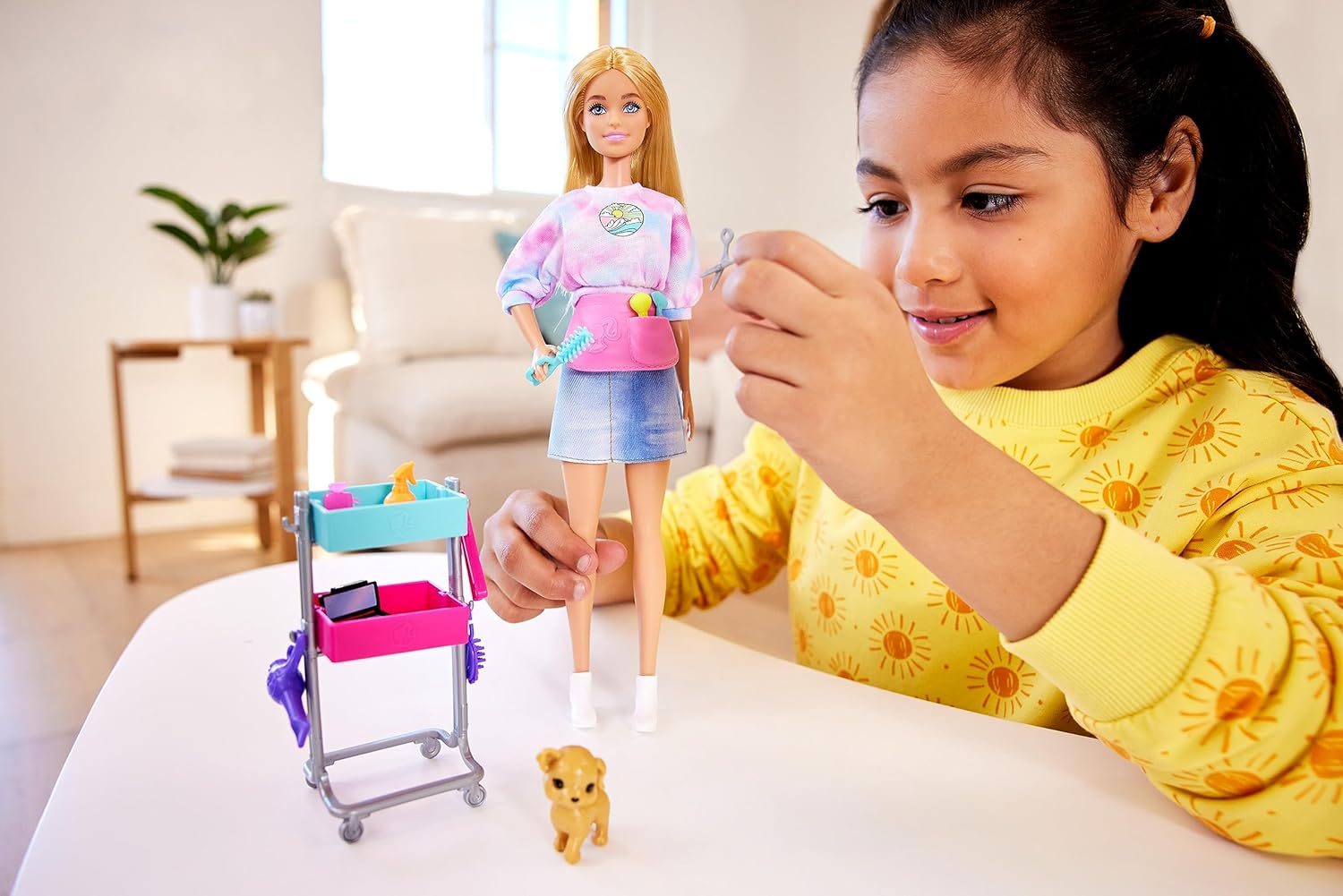 Barbie "Malibu" Stylist Doll & 14-Piece Hair & Makeup Playset - Role Play for Kids 3+ 4