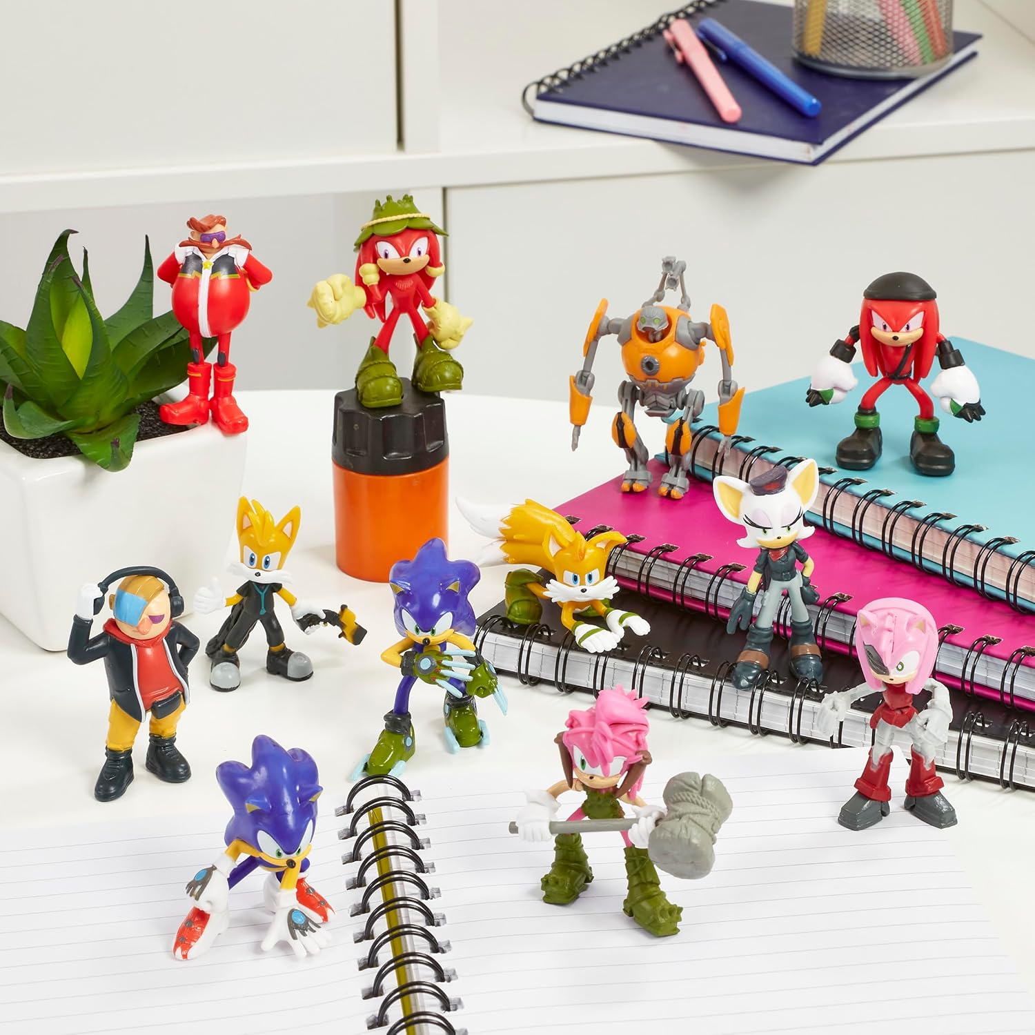 Bandai Sonic Prime Advent Calendar - 24 Surprise Toys & Collectible Figures 6