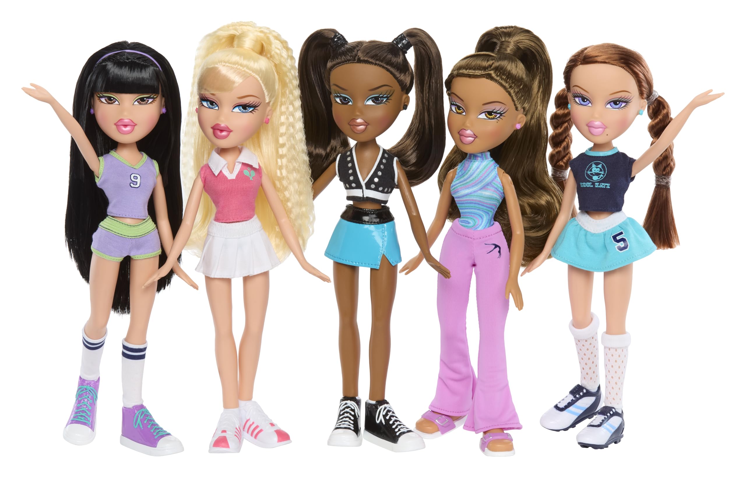 Bratz Play Sportz Roxxi Fashion Doll with Soccer Accessories - 20th Anniversary Reproduction 9