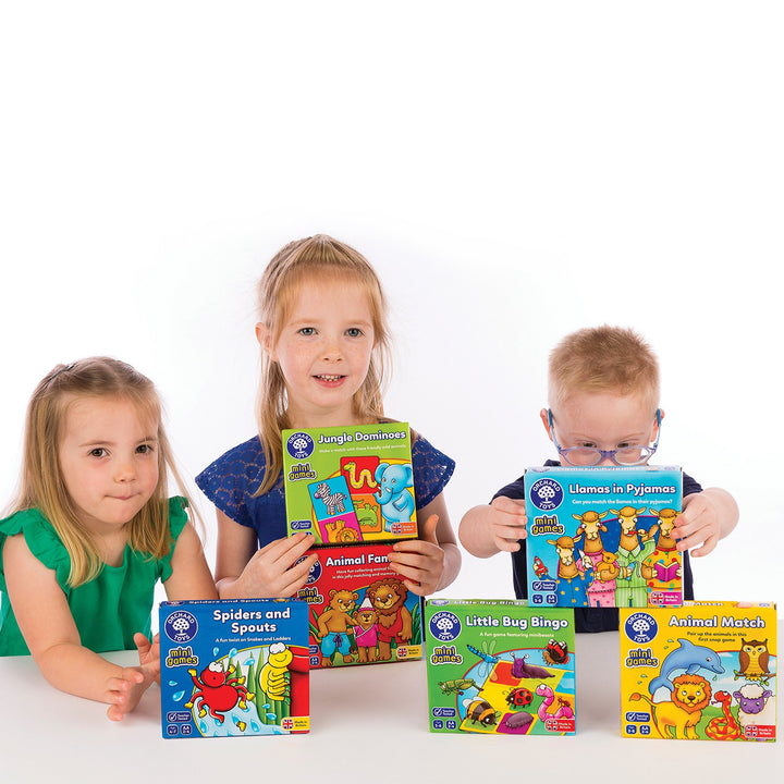 Orchard Toys Little Bug Bingo Mini Game for Kids - Travel Size Matching Game