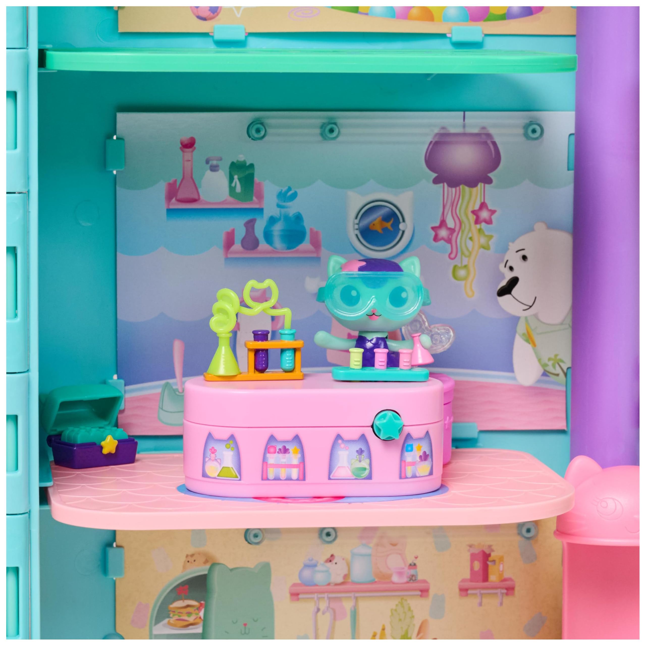 Gabby's Dollhouse MerCat Bobble Figure with Lab Table & Surprise Goggles - 5-Piece Playset 15