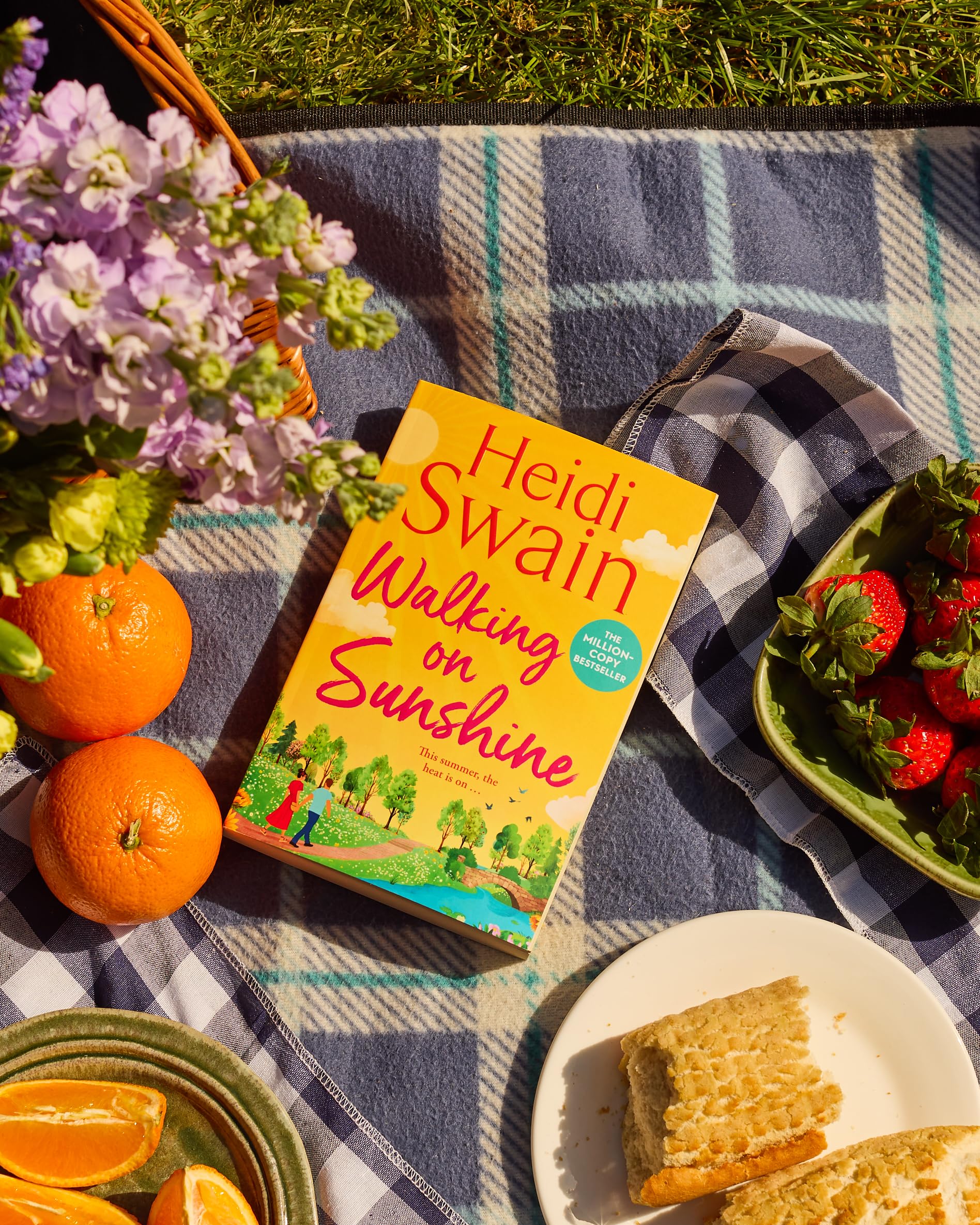 Heidi Swain - Walking on Sunshine | Contemporary Fiction Paperback 4