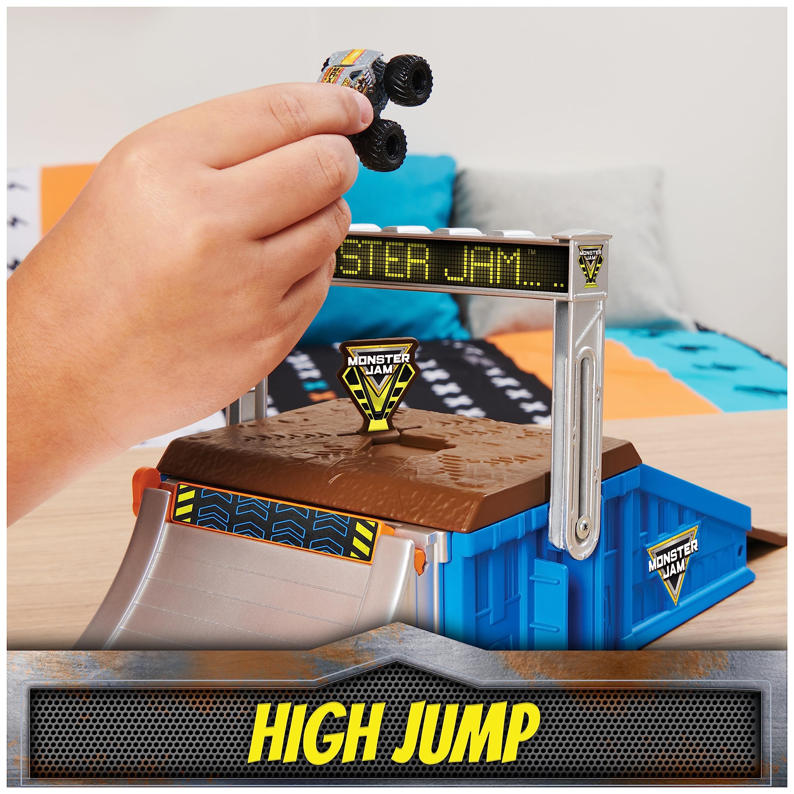 Monster Jam Mini Freestyle Flip Arena Playset - Includes 2 Trucks, Ages 3+ 23