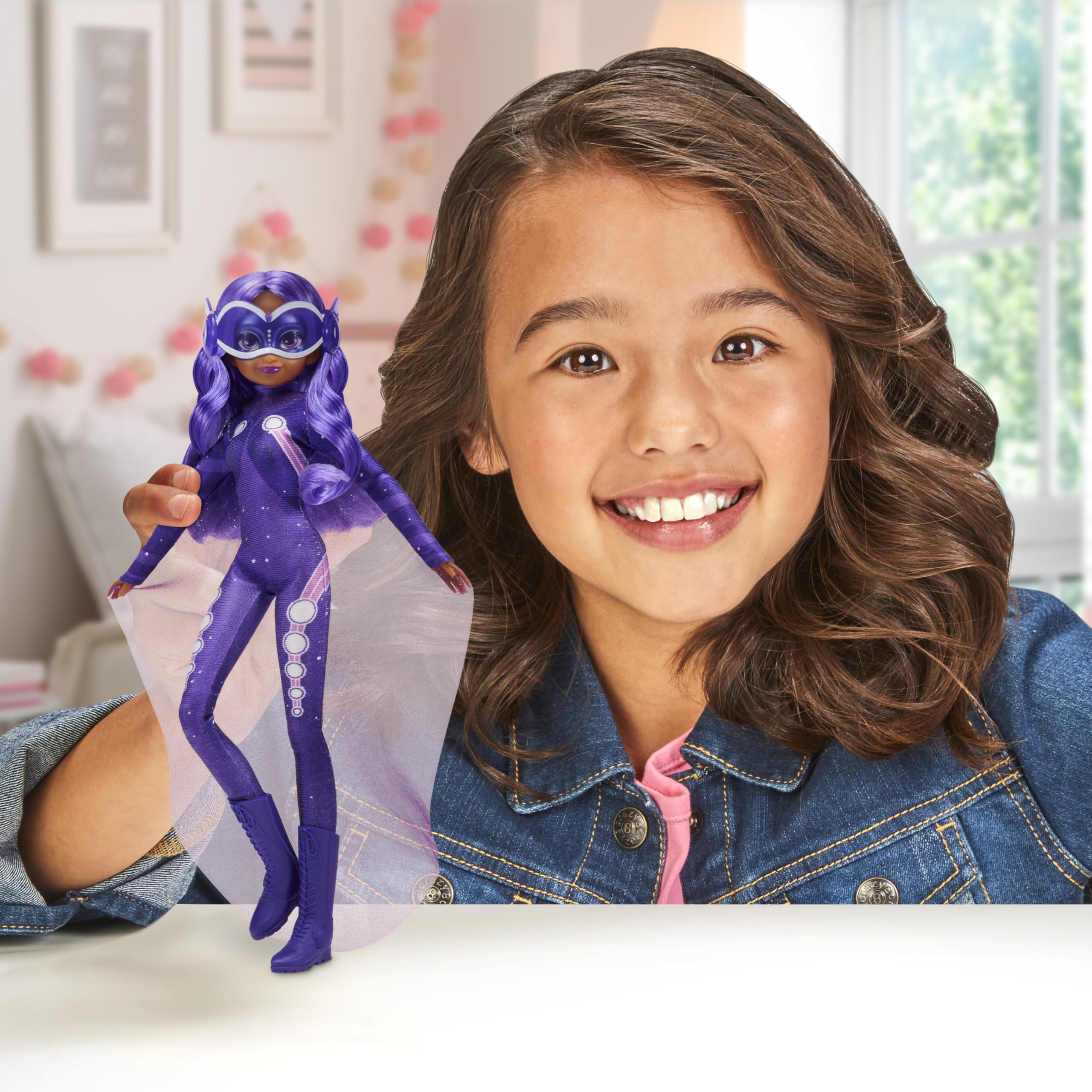 BANDAI Miraculous Ladybug & Cat Noir Alya Ubiquity 26cm Fashion Doll - Action Figure with Accessories 4