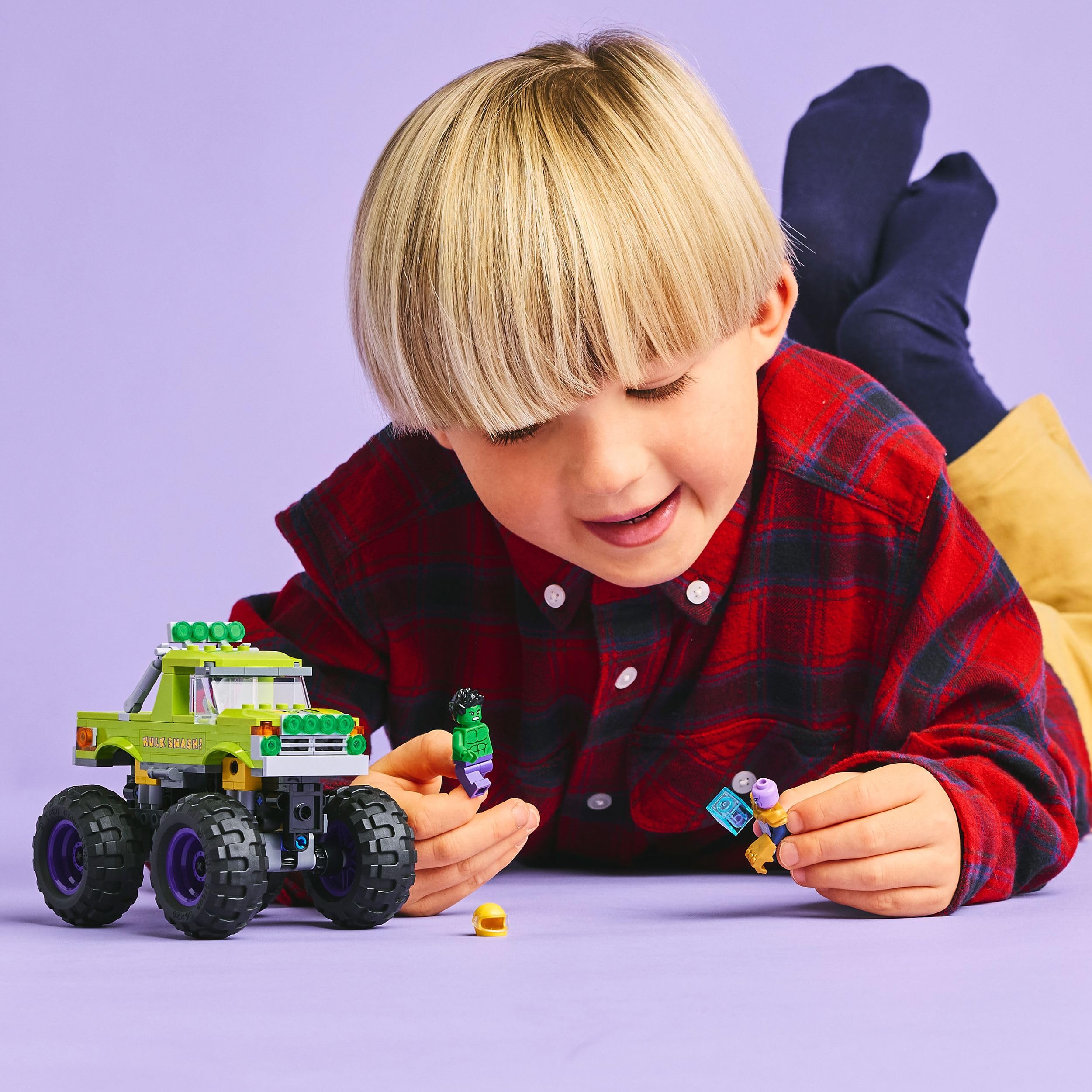 LEGO Marvel The Hulk Truck vs. Thanos - Super Hero Building Toy with Minifigures for Ages 7+ 7