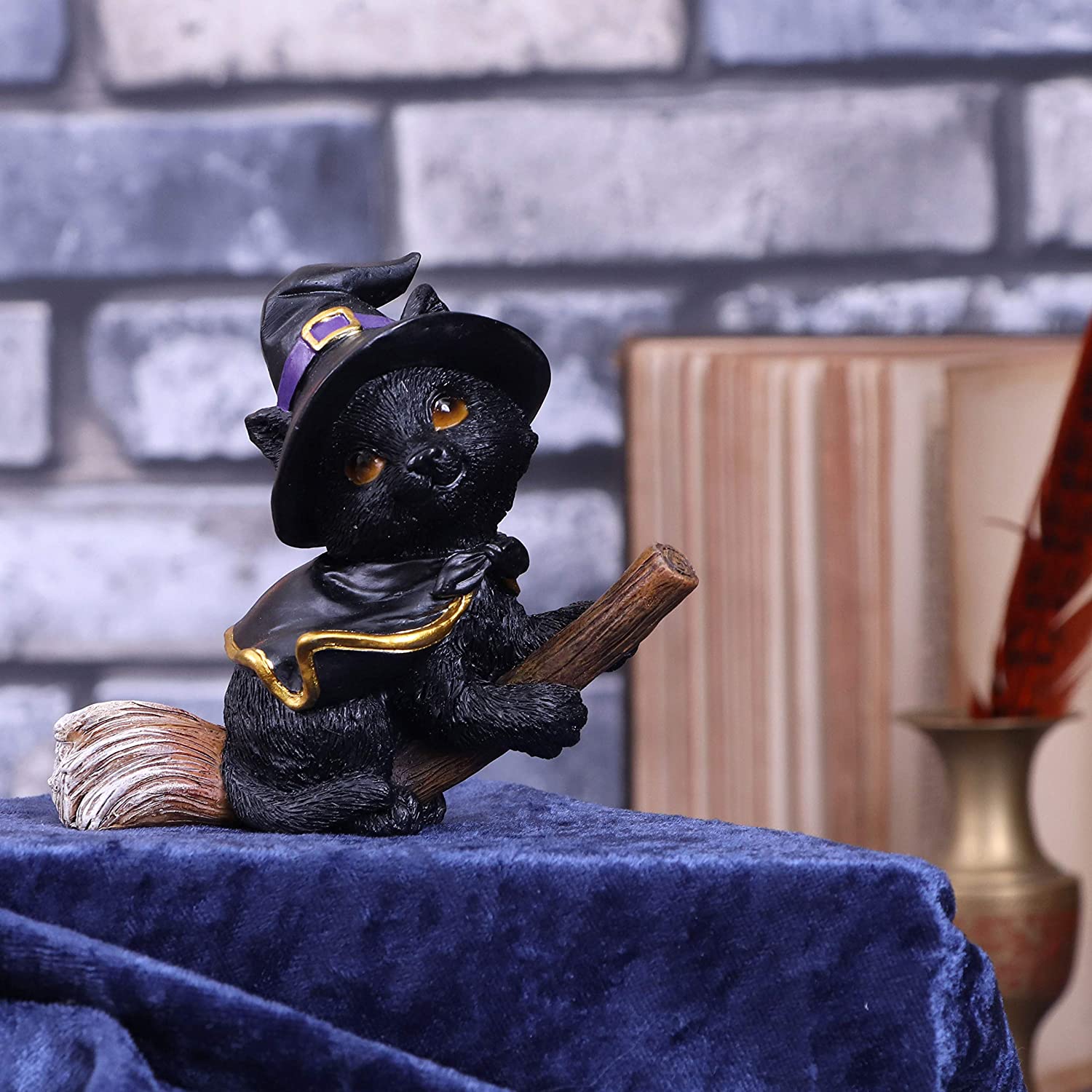 Nemesis Now Wiccan & Witchcraft - Tabitha Small Witches Familiar Black Cat Figurine